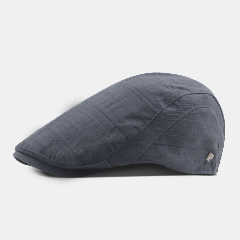 Heren Korte Rand Geplooide Strepen Polyester Katoen Baret Pet Effen Kleur Metalen Label Casual Platte Pet Vooruit Hoed