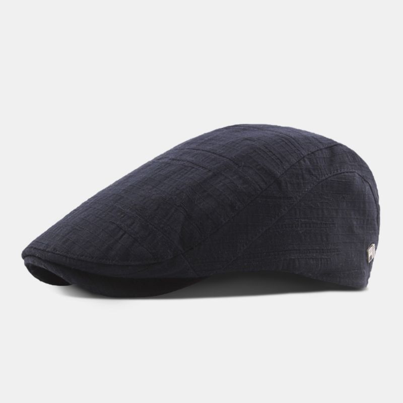 Heren Korte Rand Geplooide Strepen Polyester Katoen Baret Pet Effen Kleur Metalen Label Casual Platte Pet Vooruit Hoed