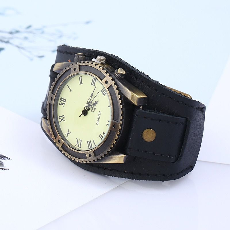 Retro Punk Stijl Lederen Banden Herenmode Pointer Quartz Horloge