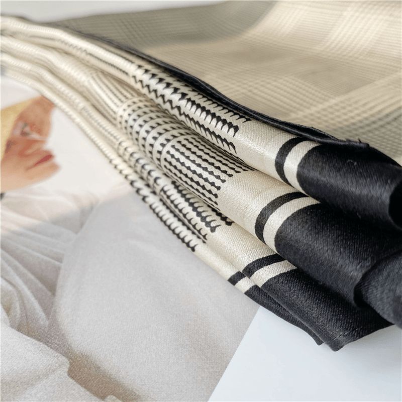 Zwart-witte Houndstooth Lange Zijden Sjaal Herfst Stijl Mode Sjaal Voor Tweeërlei Gebruik