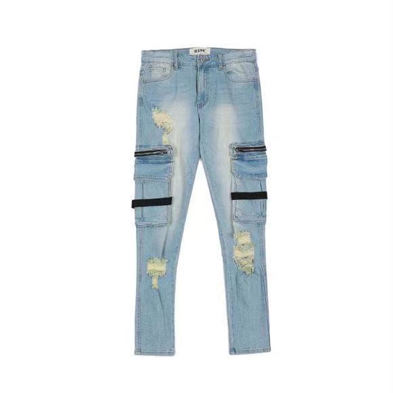 Vernietigde Ritsbandjes In Gewassen Noodlijdende Jeans