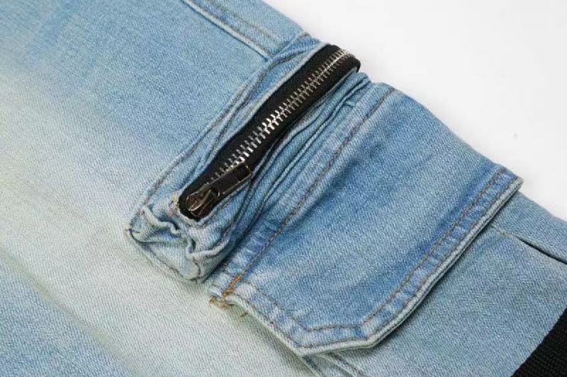 Vernietigde Ritsbandjes In Gewassen Noodlijdende Jeans