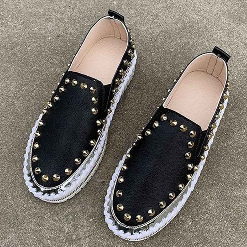 Dames Stijlvolle Klinknagel Solide Voering Zachte Bodem Platte Casual Loafers Schoenen