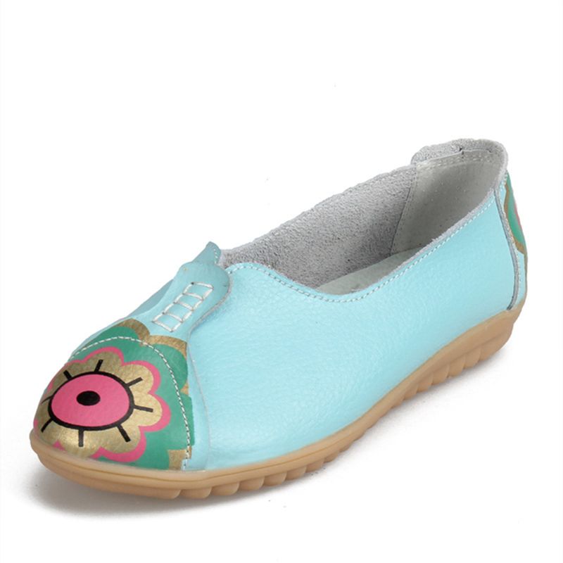 Sun Eye Flower Pattern Soft Leather Slip-ons Lazy Driving Flat Loafers