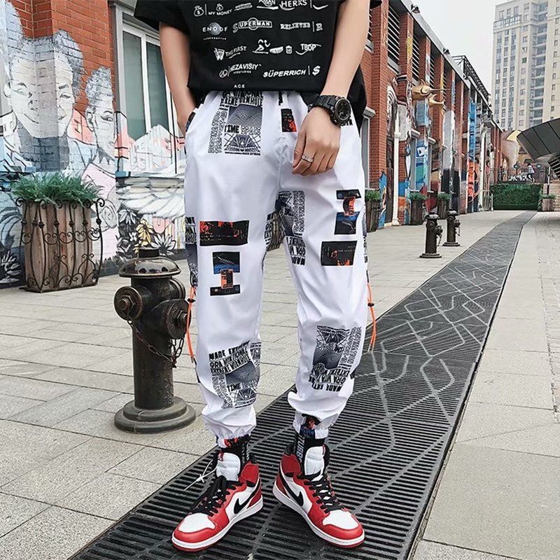 Nieuwe Cropped Broek Voor De Zomerse Hiphop Instagram-campagne