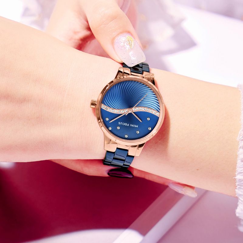 Eenvoudig Verwaardigen Elegante Kristallen Dames Polshorloge Roestvrij Staal Quartz Horloge