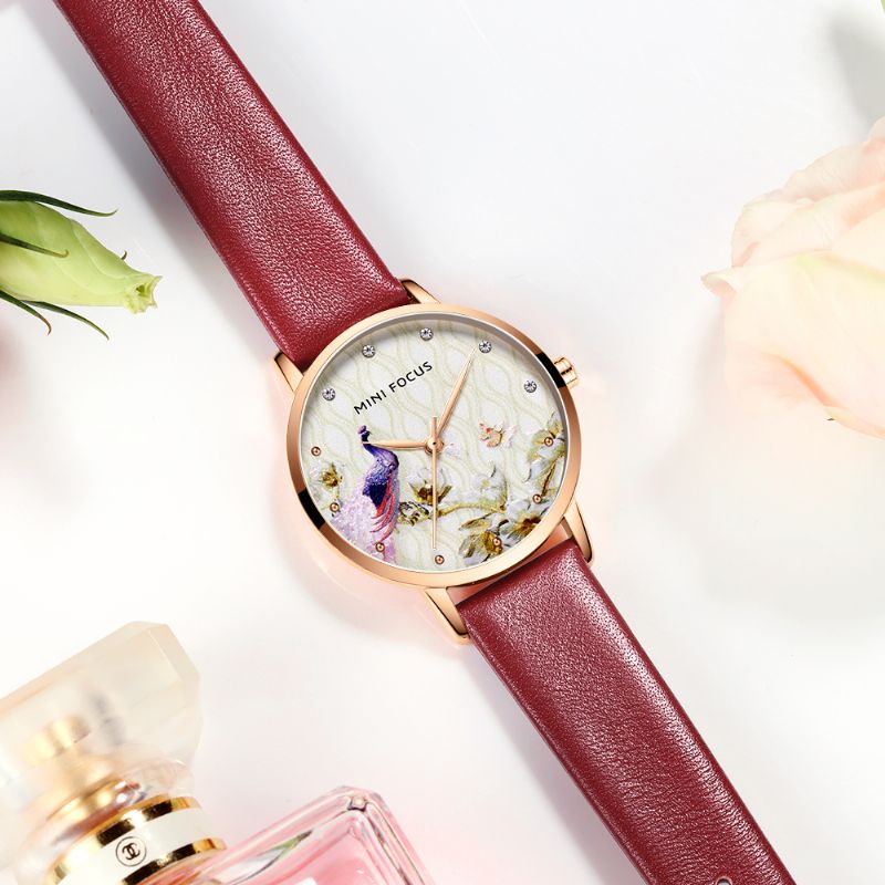 Mode Dames Pauw Bloemenpatroon Lederen Quartz Horloge