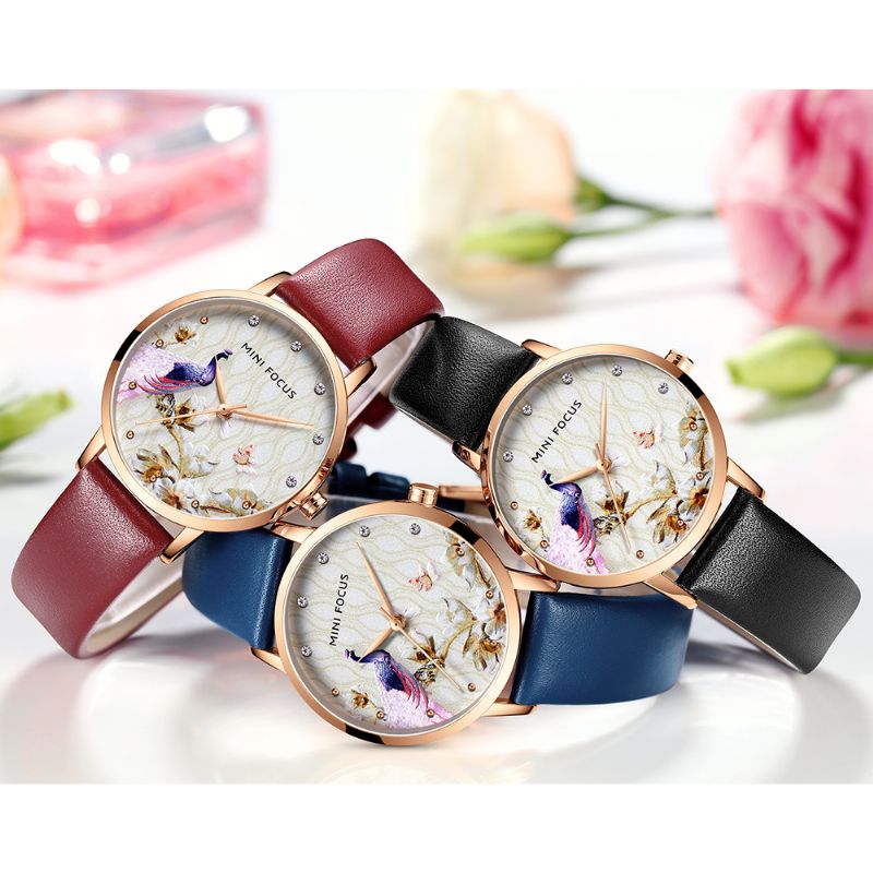 Mode Dames Pauw Bloemenpatroon Lederen Quartz Horloge